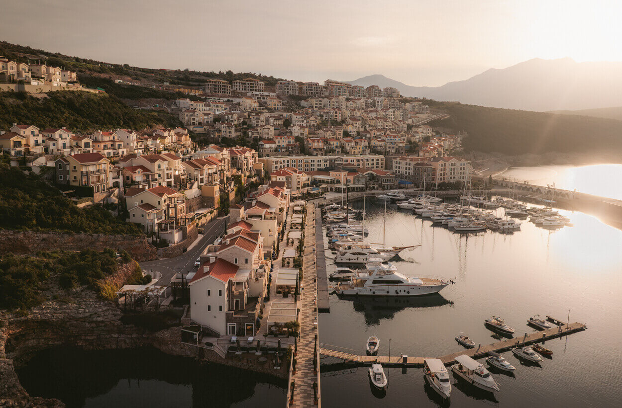 Luštica Bay, Luštica Development