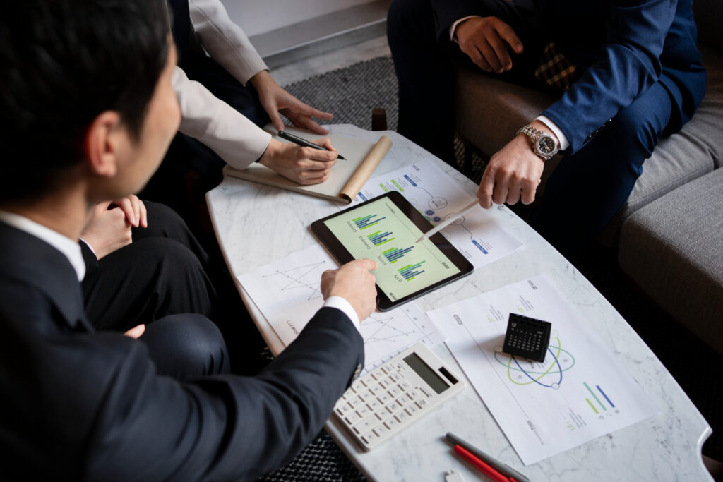 business. investors. investitori, investitor, planning, strategija, strategy