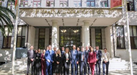 CBCG i banke udvostručile poklon: Prva štednja od 2.000 eura za sve bebe rođene do 6. novembra