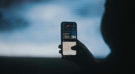 Internet više ne pišu ljudi: AI preuzeo više od polovine sadržaja