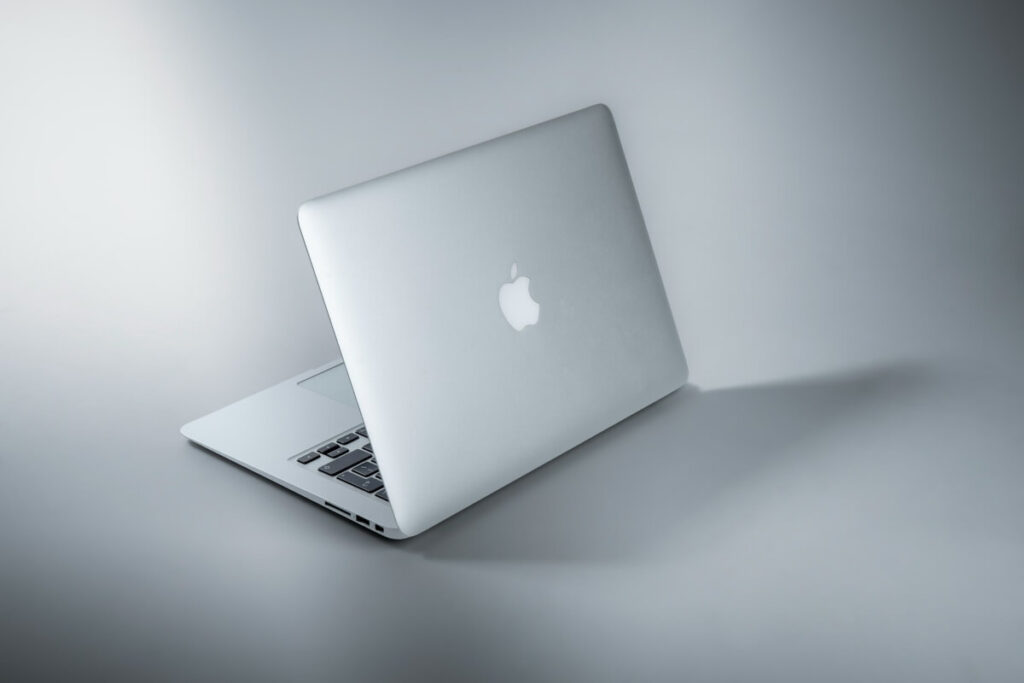 Apple mac book, laptop