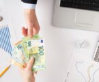 Kraj reklama za „lake i brze“ kredite: Predloženo obavezno upozorenje o troškovima zaduživanja