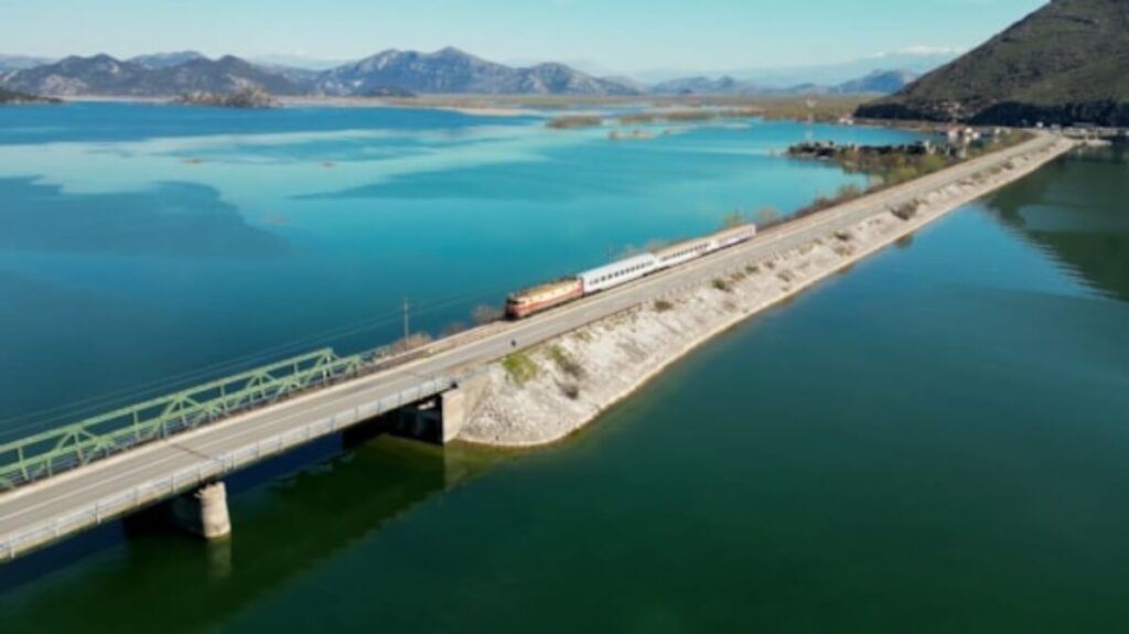 željeznička infrastruktura, željeznički prevoz, voz, pruga, bar podgorica, train, railways