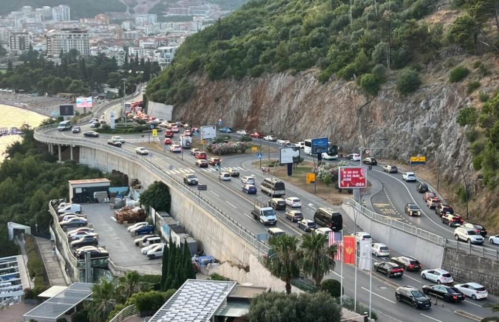 Budva, magistrala, bulevar, saobraćaj, traffic