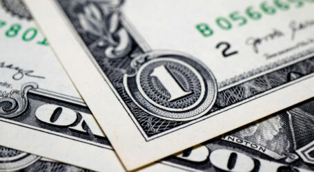 Mirna sedmica na valutnim tržištima: Američki dolar blago ojačao nakon snažnog pada u 2025.