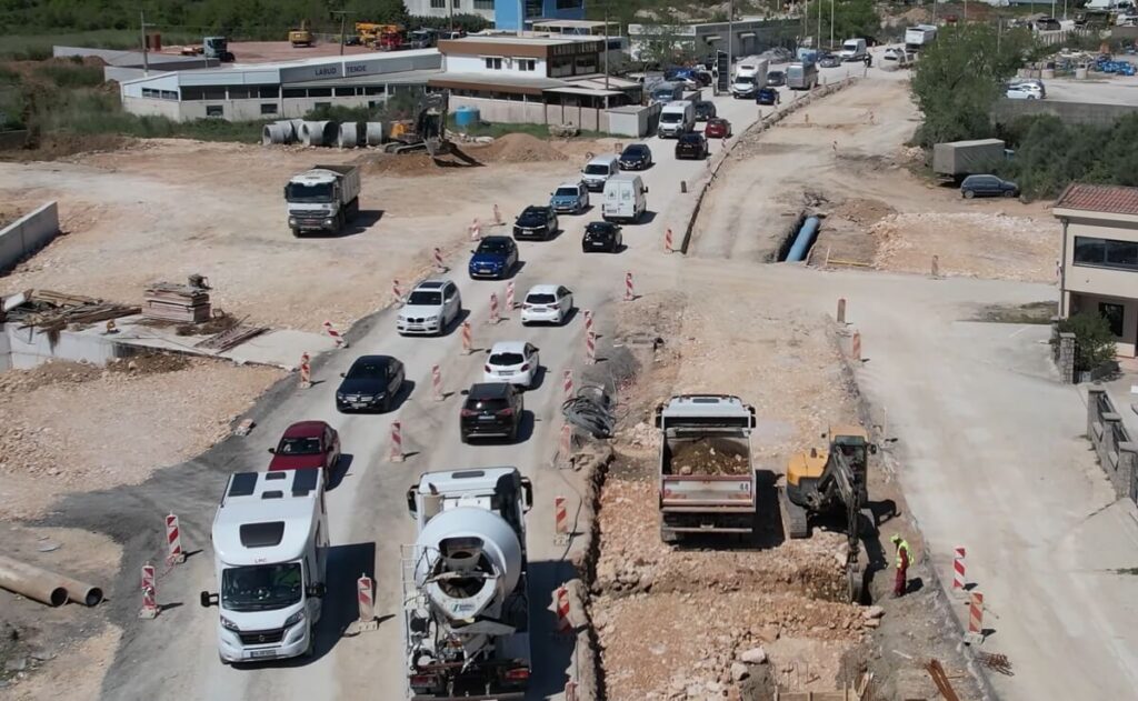 bulevar jaz tivat kraj aprila bemax