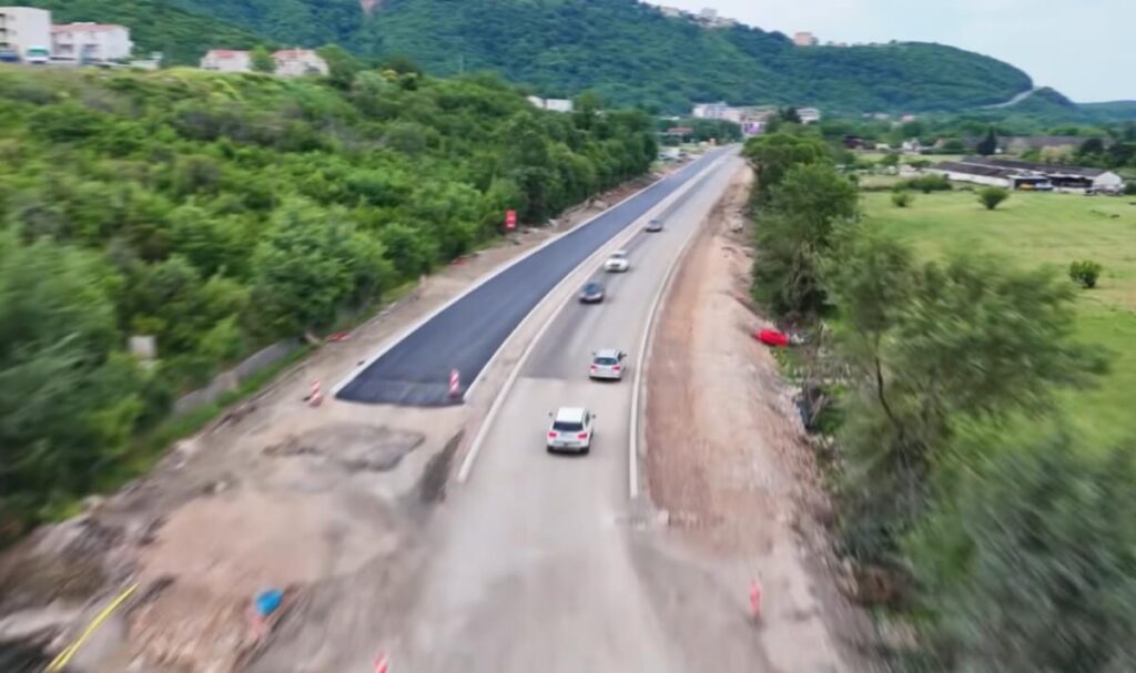Bulevar Jaz Tivat, Uprava za saobraćaj