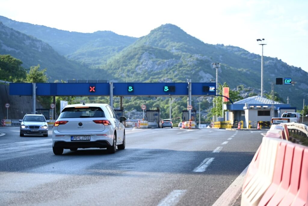 tunel Sozina naplatna rampa, Monteput, putarina, cestarina