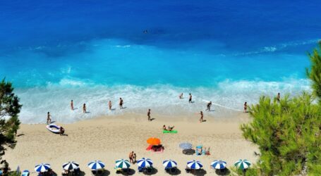 Turci masovno ljetuju u Grčkoj: Cijene preokrenule turističke tokove između dvije zemlje