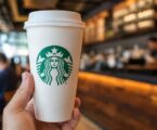 Starbucksov recept za krizu: Vrhunska usluga treba da odbrani kafu od sedam dolara